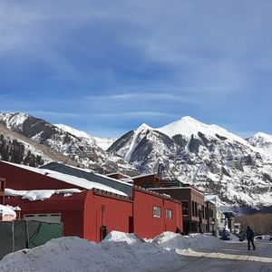 Meet your Posher, Frank